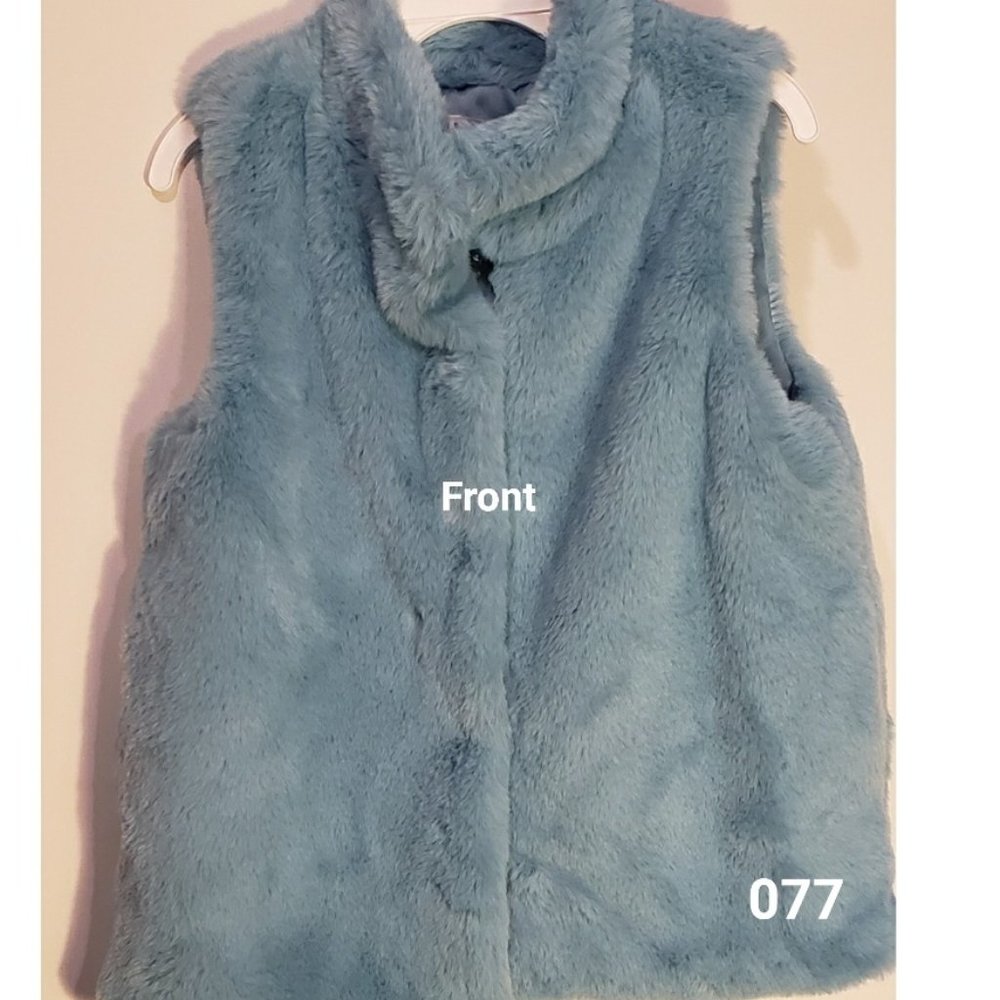 EPIC THREADS FAUX FUR BLUE JACKET VEST - Picture 1 of 5